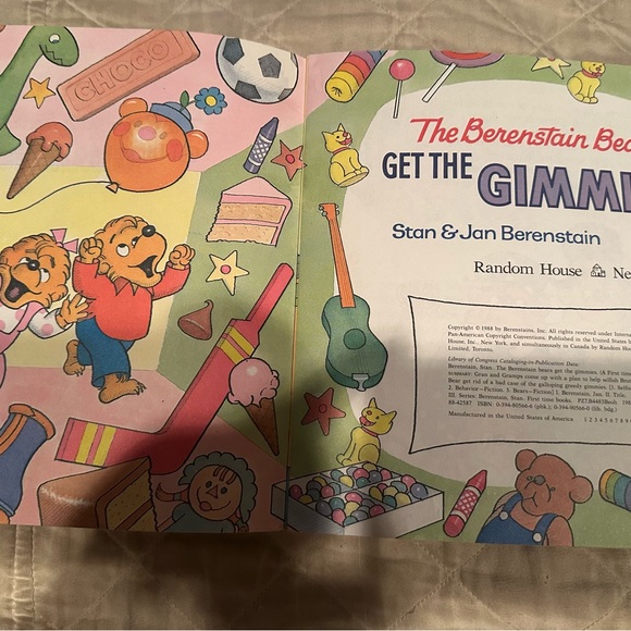 The Berenstain Bears get the gimmies - Picture 2 of 6